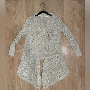 Kimchi Blue light gray cardigan size xs